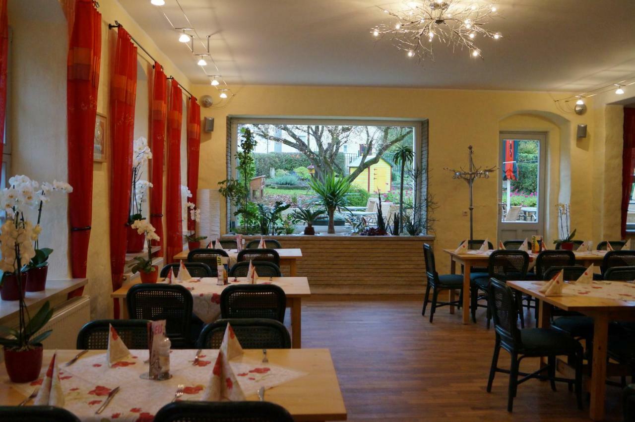 Ferienwohnungen Im Gasthaus Zur Gruenen Wiese زبنيتس المظهر الخارجي الصورة